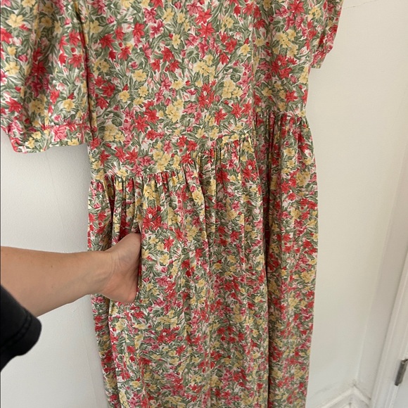 Vintage 80s Laura Ashley Dress - Picture 8 of 8